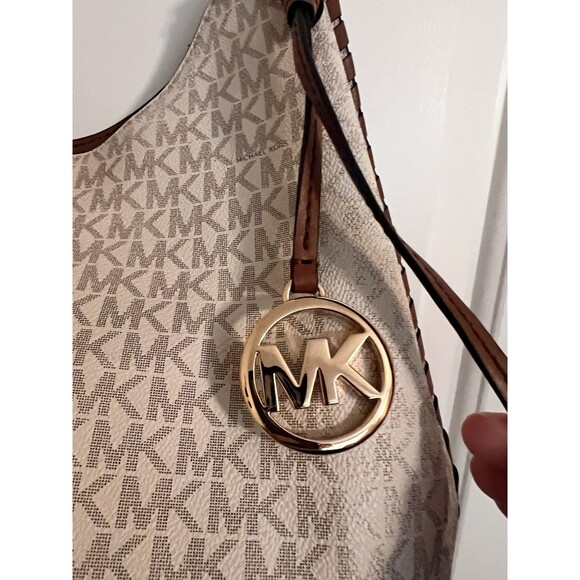 Michael Kors Monogram Shoulder Bag White Large - Picture 3 of 14